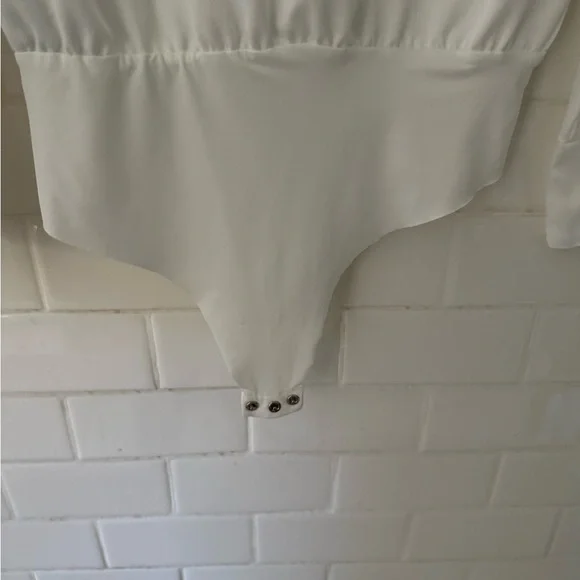 Zara Accessories White Long Sleeve Bodysuit - Picture 4 of 6